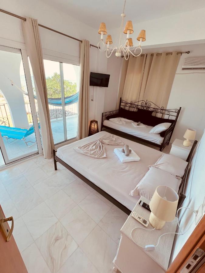 Magic House At Halkida 1M From The Beach! Apartman Chalkís Kültér fotó